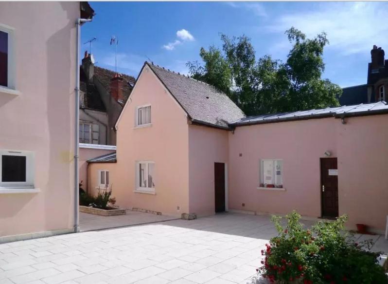 Coeur De Ville, Calme, Spacieux,Parking Et Wifi ! Chartres Exteriér fotografie